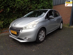 Peugeot 208 - 1.2 VTi Envy, Navi, Clima, PDC, Cruise control