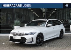 BMW 3-serie Touring - 330e xDrive High Executive M Sport Automaat / Panoramadak / Trekhaak / M Sportstoelen / St