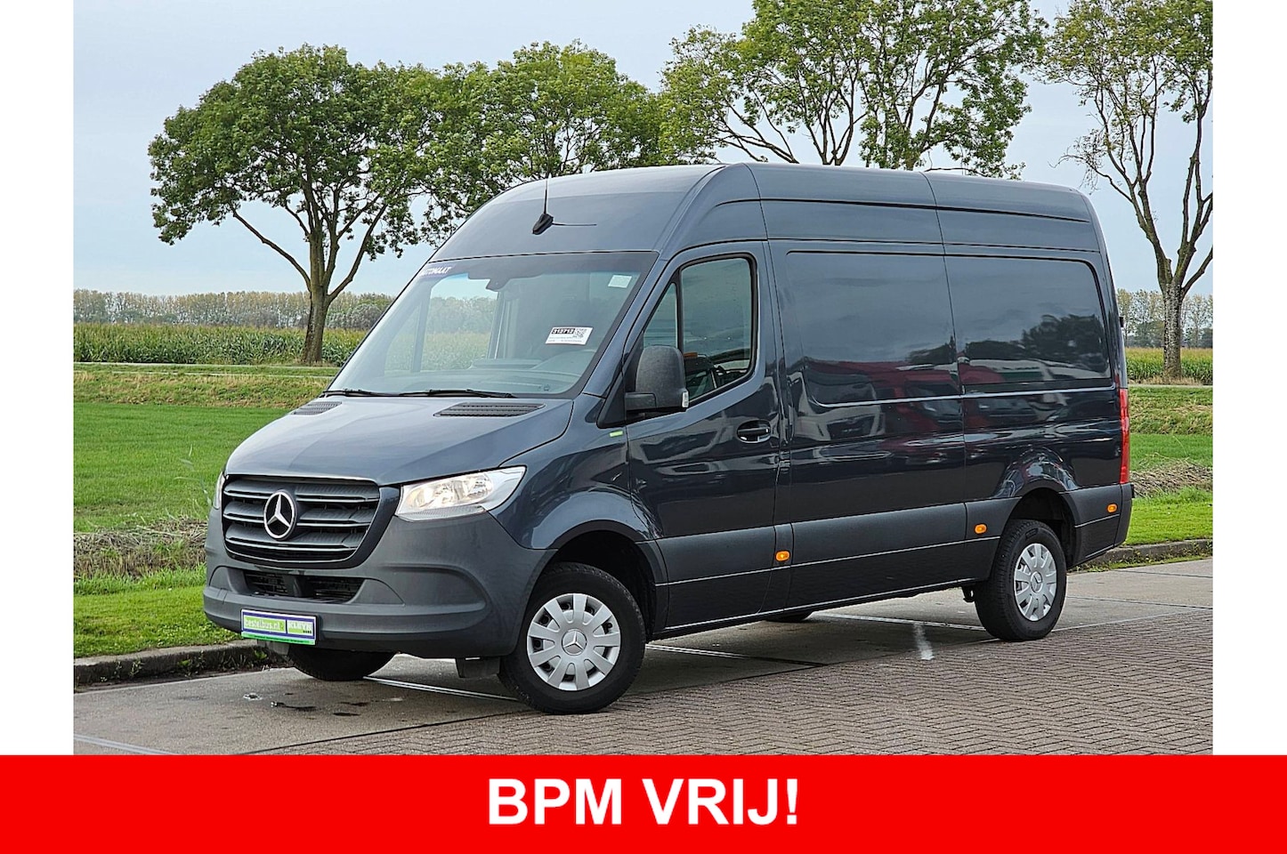 Mercedes-Benz Sprinter - 316 2.2 CDI L2H2 Automaat, Airco, Mbux, 3.5T Trekhaak, Camera, Navi, Euro 6! - AutoWereld.nl