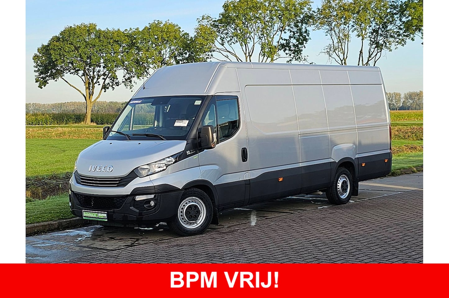 Iveco Daily - 35S18V 3.0 AC AUTOMAAT 3.0 LTR TREKHAAK 3500 KG EURO6 - AutoWereld.nl