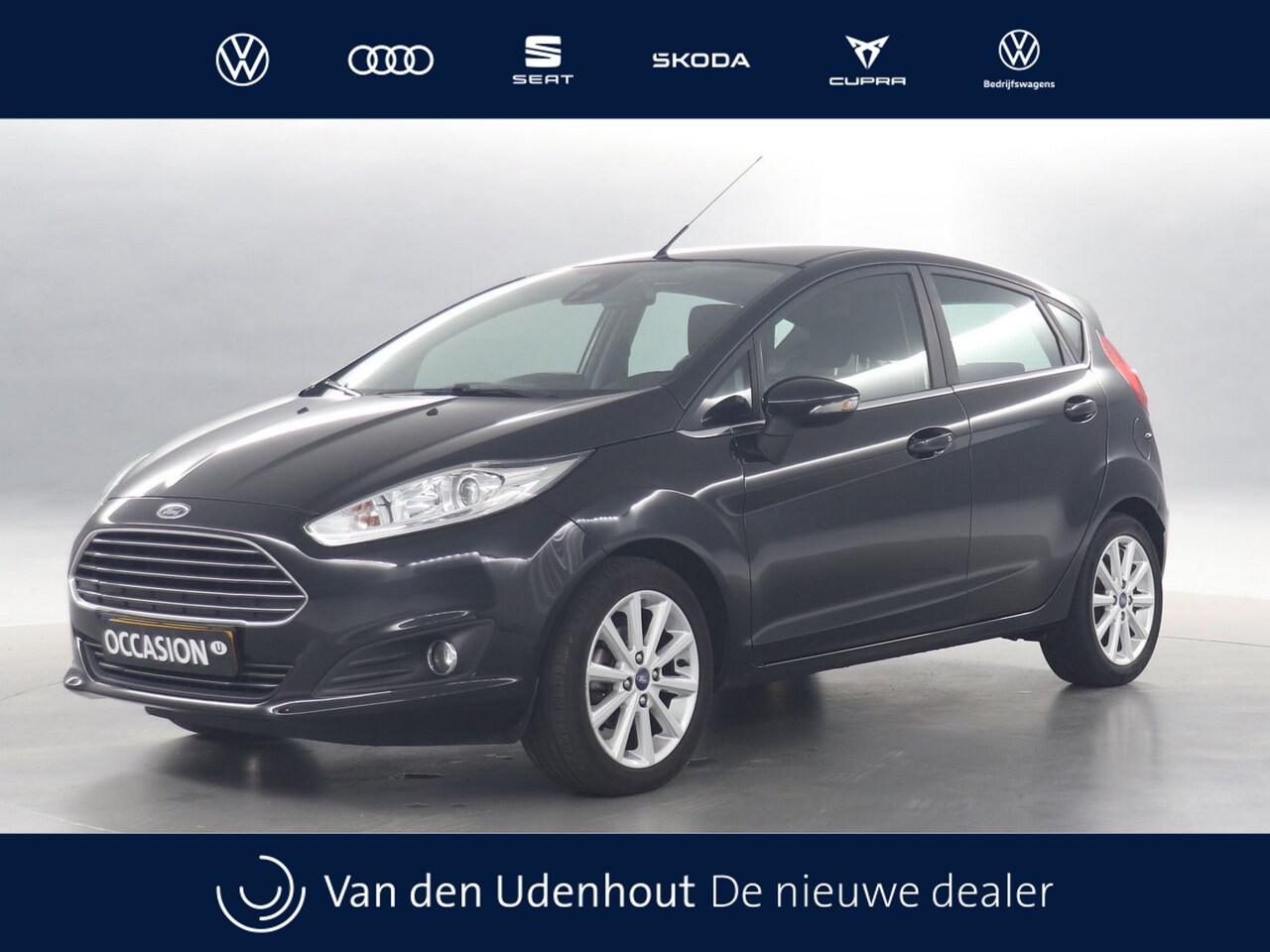 Ford Fiesta - 1.0 101pk EcoBoost Titanium / Navigatie / Parkeersensoren - AutoWereld.nl