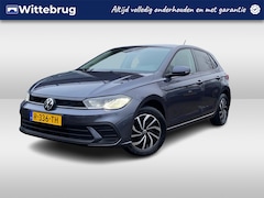 Volkswagen Polo - 1.0 TSI 95PK DSG Life / Navigatie / Parkeersensoren / Draadloze Telefoonlader / Getint Gla