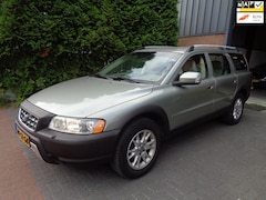 Volvo XC70 - 2.4 D5 Momentum, Navi, Leder, PDC, Cruise control