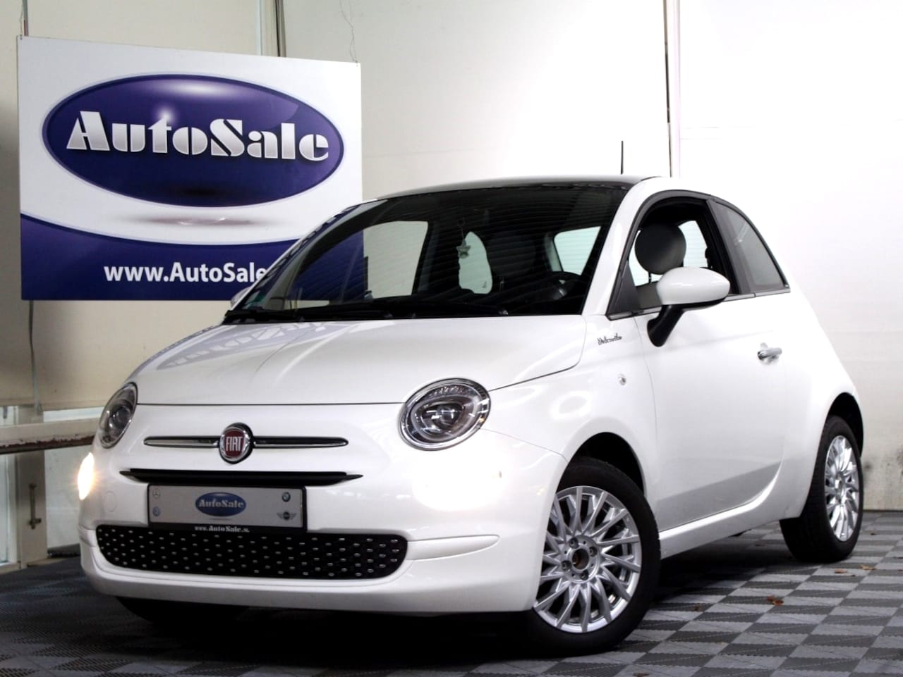 Fiat 500 - 1.0 Hybrid Dolcevita 1eEIG PANO CARPLAY DAB LEDER CRUISE '22 - AutoWereld.nl