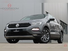 Volkswagen T-Roc - 1.0 TSI Style / CarPlay / PDC / Navigatie / Indiumgrau metallic