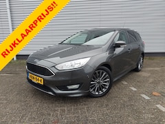 Ford Focus Wagon - 1.5i 110KW Titanium airco, cruise, navigatie, stoel/stuur verwarming, parkeersensoren,