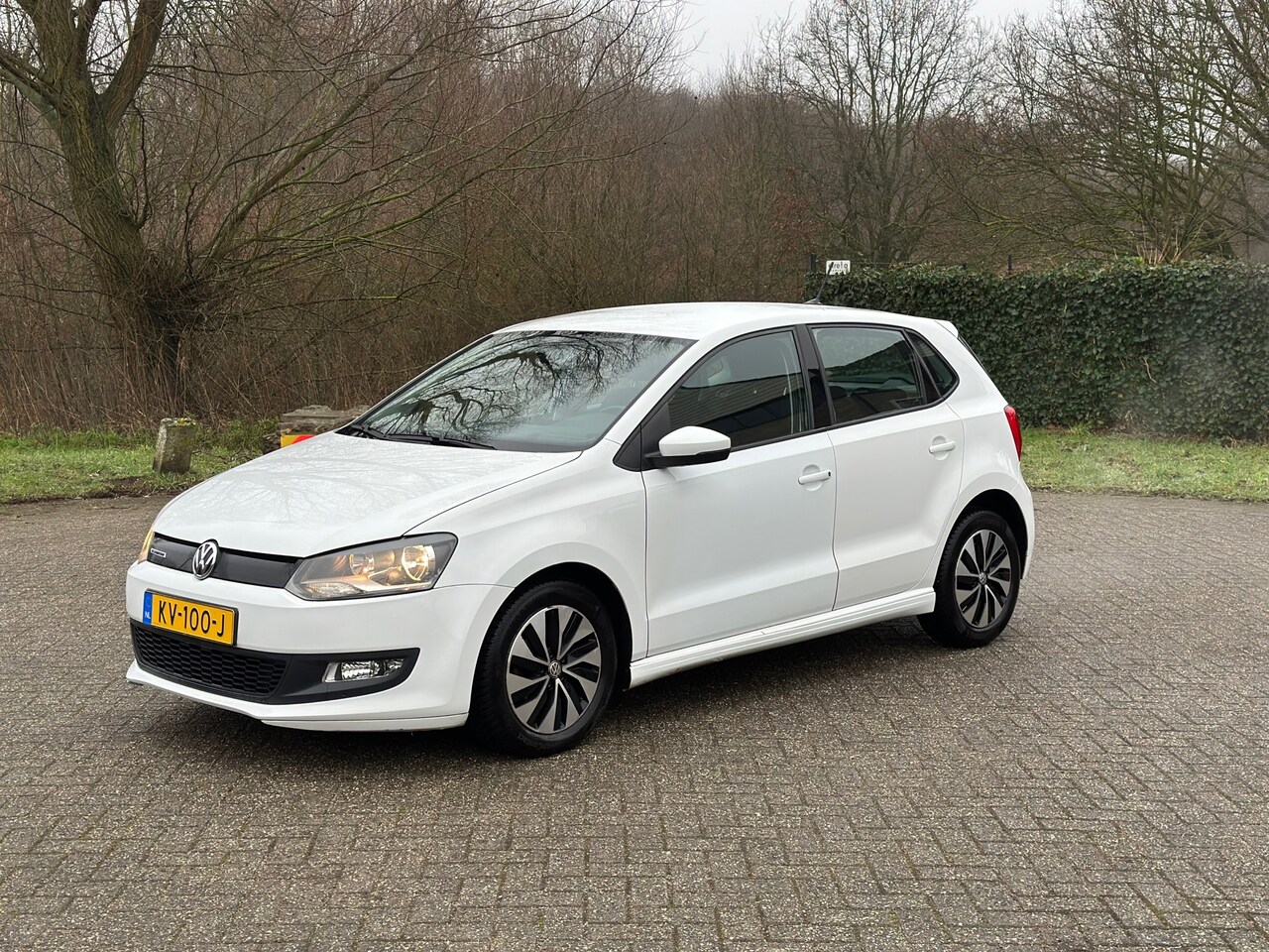 Volkswagen Polo - 1.0 TSI NAVI I NL AUTO I CRUISE I ZEER MOOI I 5 DRS I AIRCO - AutoWereld.nl