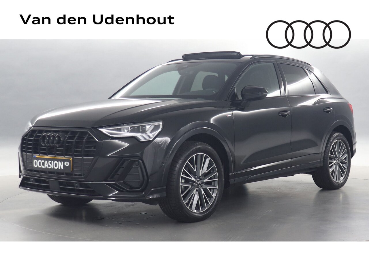 Audi Q3 - 35 TFSI 150pk S edition Competition S-tronic / Navigatie / Panoramadak / Camera / Stoelver - AutoWereld.nl