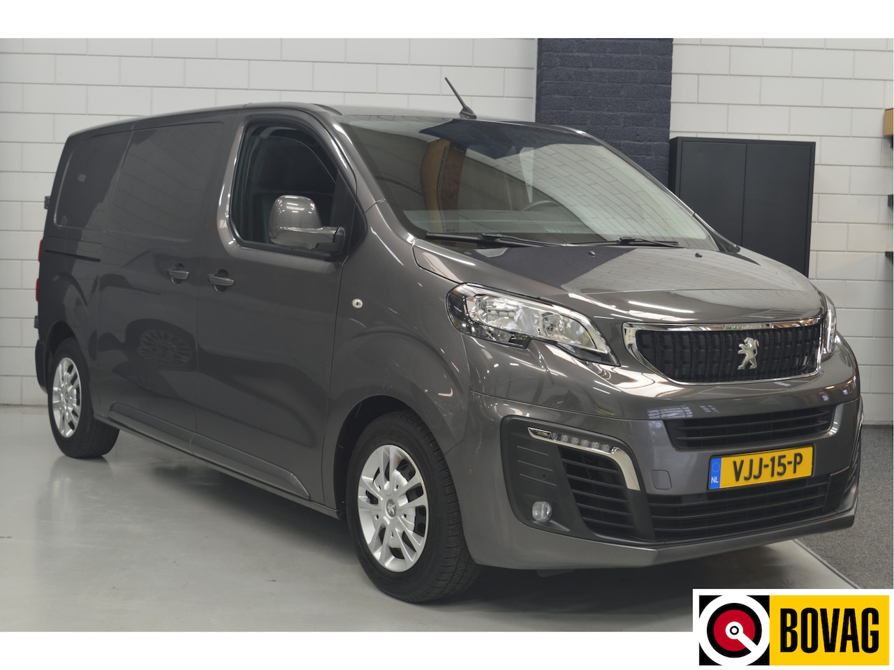 Peugeot Expert - 1.5 BlueHDI 100 Standard Pro // 63.000 km // AIRCO // CRUISE // PDC VOOR&ACHTER // TREKHAA - AutoWereld.nl