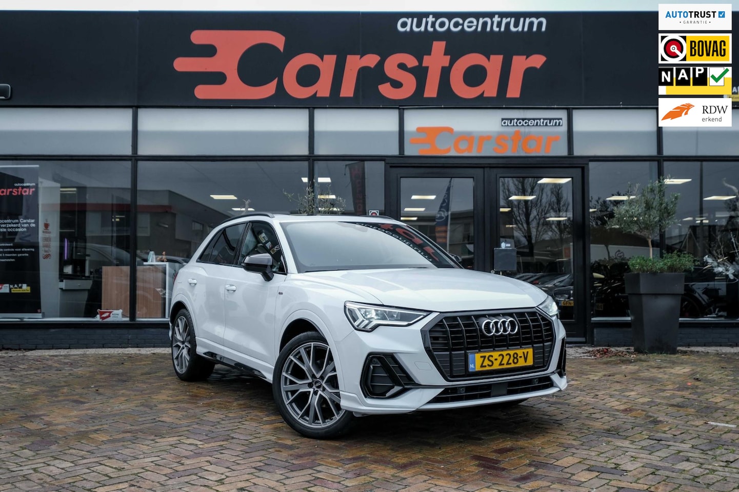 Audi Q3 - 35 TFSI S Line|Pano|Leer|Camera|Virtual|Led - AutoWereld.nl