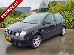 Volkswagen Polo - 1.2 Basis | Bluetooth | Lichtmetaal | 5drs