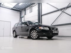 Volvo V70 - 1.6 T4 Kinetic | Navigatie | Xenon | Leder | stoelverwarming | NL auto | NAP |