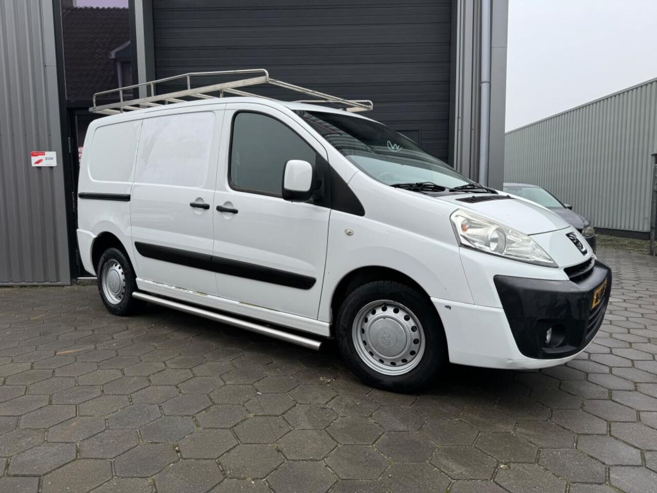 Peugeot Expert - 229 1.6 HDI L1H1 - Airco / CRUISE - Apk / 3 ZITS - - AutoWereld.nl