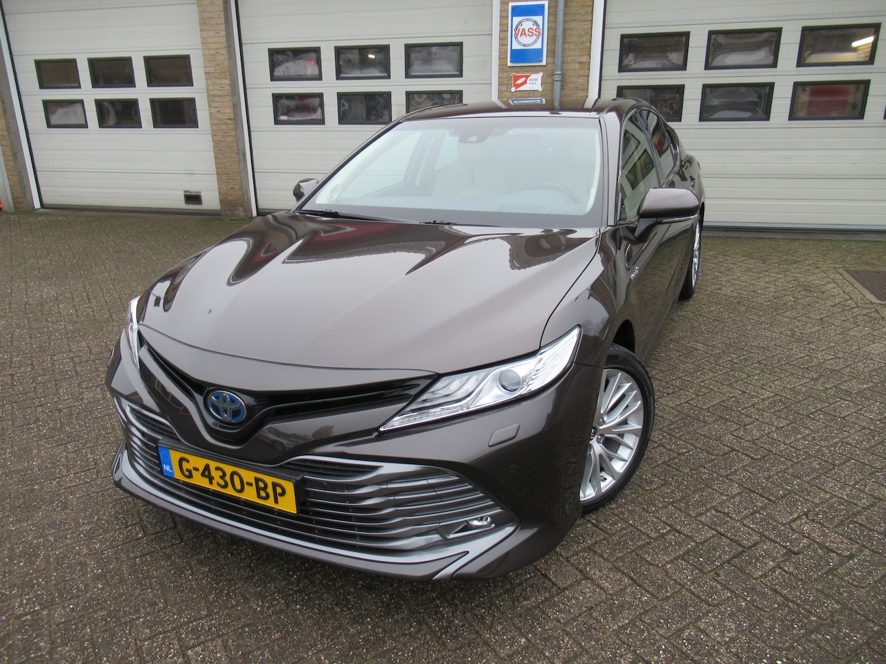 Toyota Camry - 2.5 Hybrid Premium Nederlandse auto - AutoWereld.nl