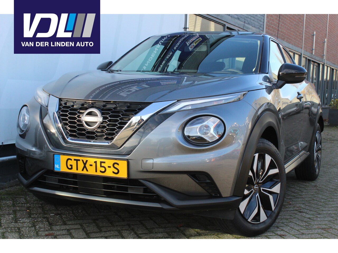 Nissan Juke - 1.0 DIG-T Acenta Airco l Cruise control l Navigatie l Parkeer camera l AppleCarPlay/Androi - AutoWereld.nl