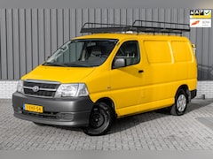 Toyota HiAce - 2.5 D-4D KWB Comfort *Gereedschap Inbouw