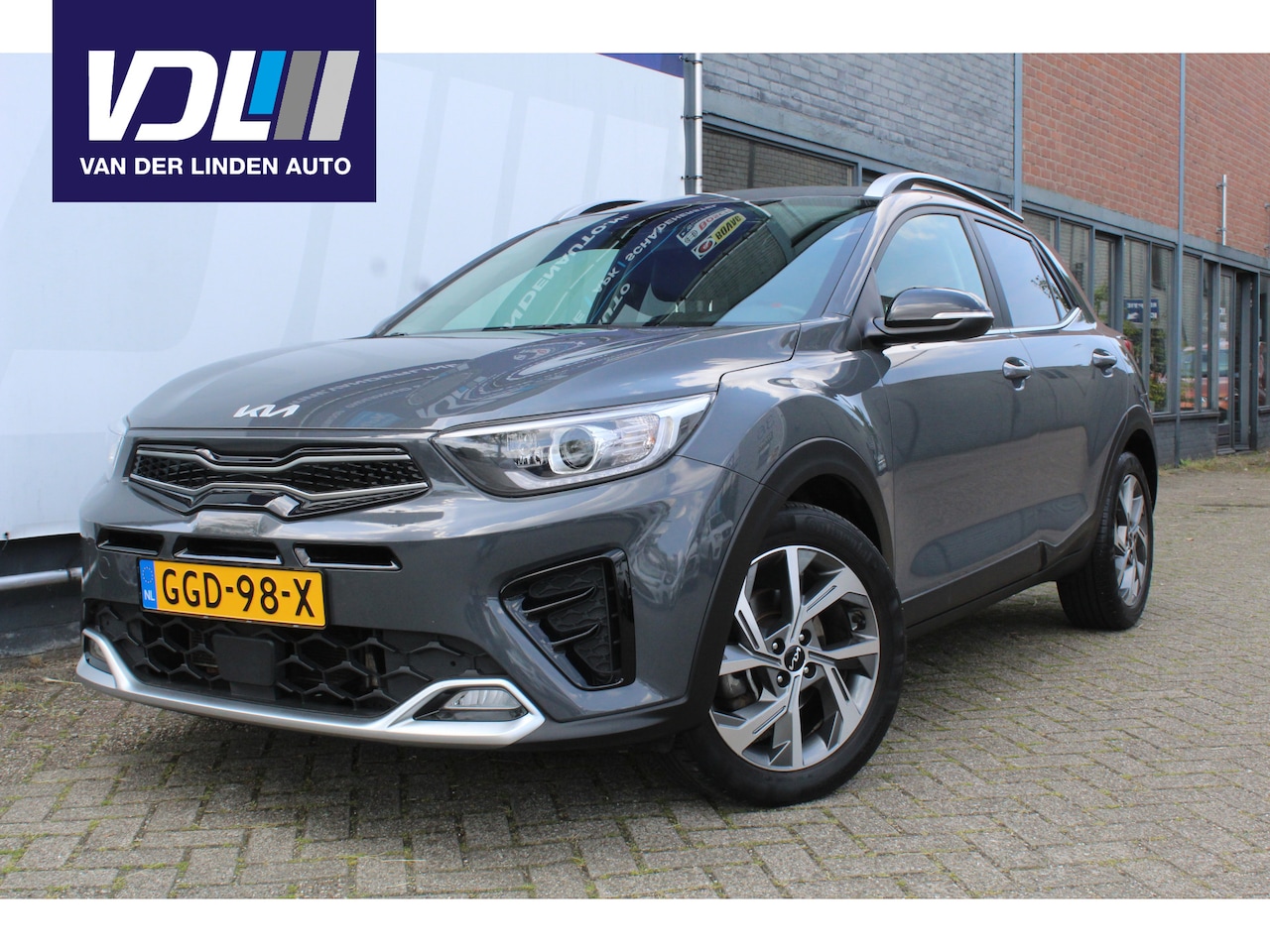 Kia Stonic - 1.0 T-GDi Airco l Cruise control l Navigatie l AppleCarPlay/AndroidAuto l Parkeer camera - AutoWereld.nl