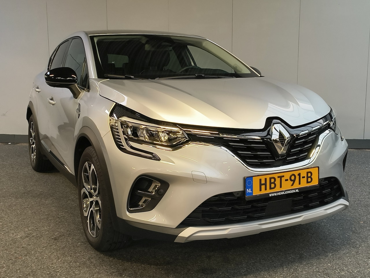 Renault Captur - 1.0 TCe 90 techno uit 2024 Rijklaar + Fabrieksgarantie tot 06-2026 Henk Jongen Auto's in H - AutoWereld.nl