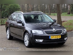 Skoda Octavia Combi - 1.2 TSI Greentech Style | 2015 | Navi | Cruise |