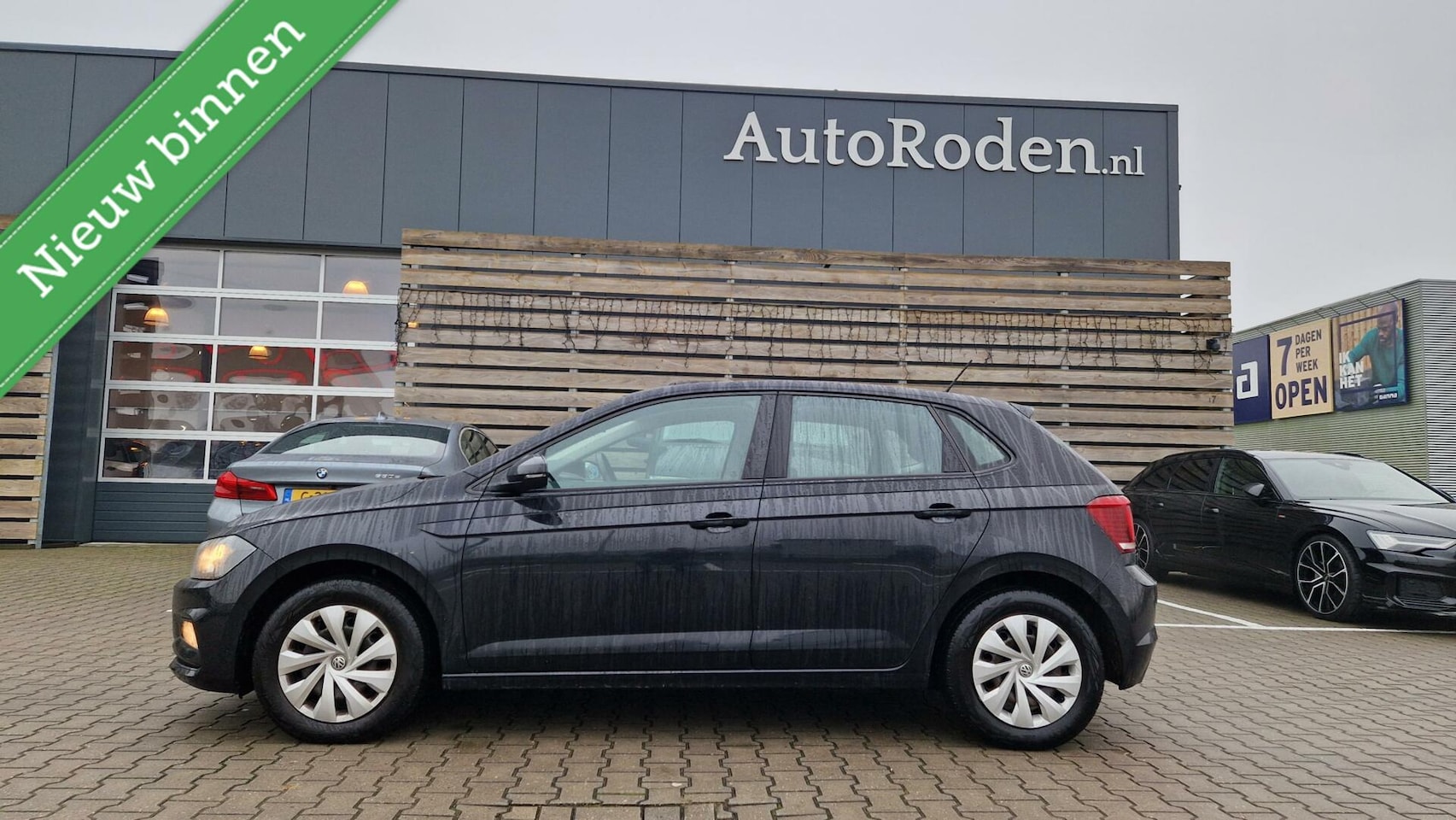 Volkswagen Polo - 1.0 Comfortline 5 Deurs| Airco|Navigatie|Cruise - AutoWereld.nl