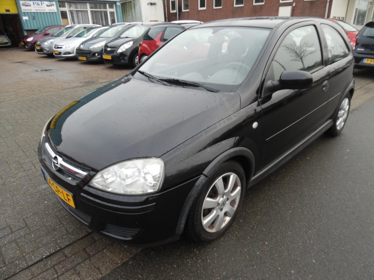 Opel Corsa - apk 1.26 1.4-16V airco - AutoWereld.nl