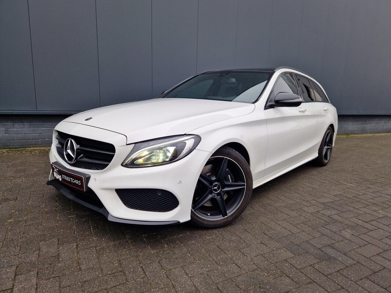 Mercedes-Benz C-klasse Estate - 250 CDI 4MATIC AMG /Led /Pano /Stoelverwarm - AutoWereld.nl