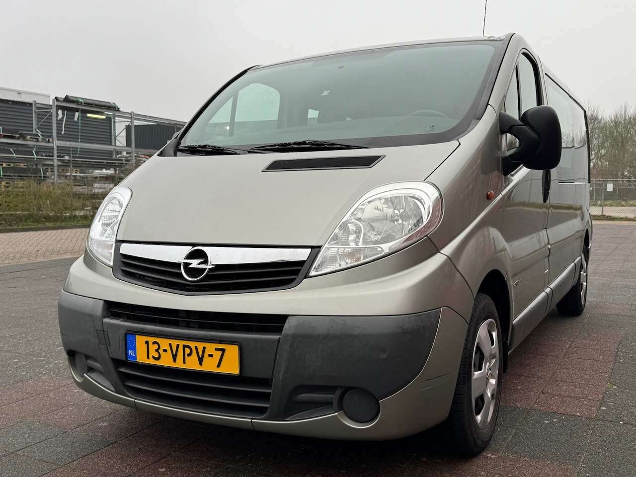 Opel Vivaro - 2.0 CDTI L2H1 DC 2.0 CDTI L2H1 DC - AutoWereld.nl