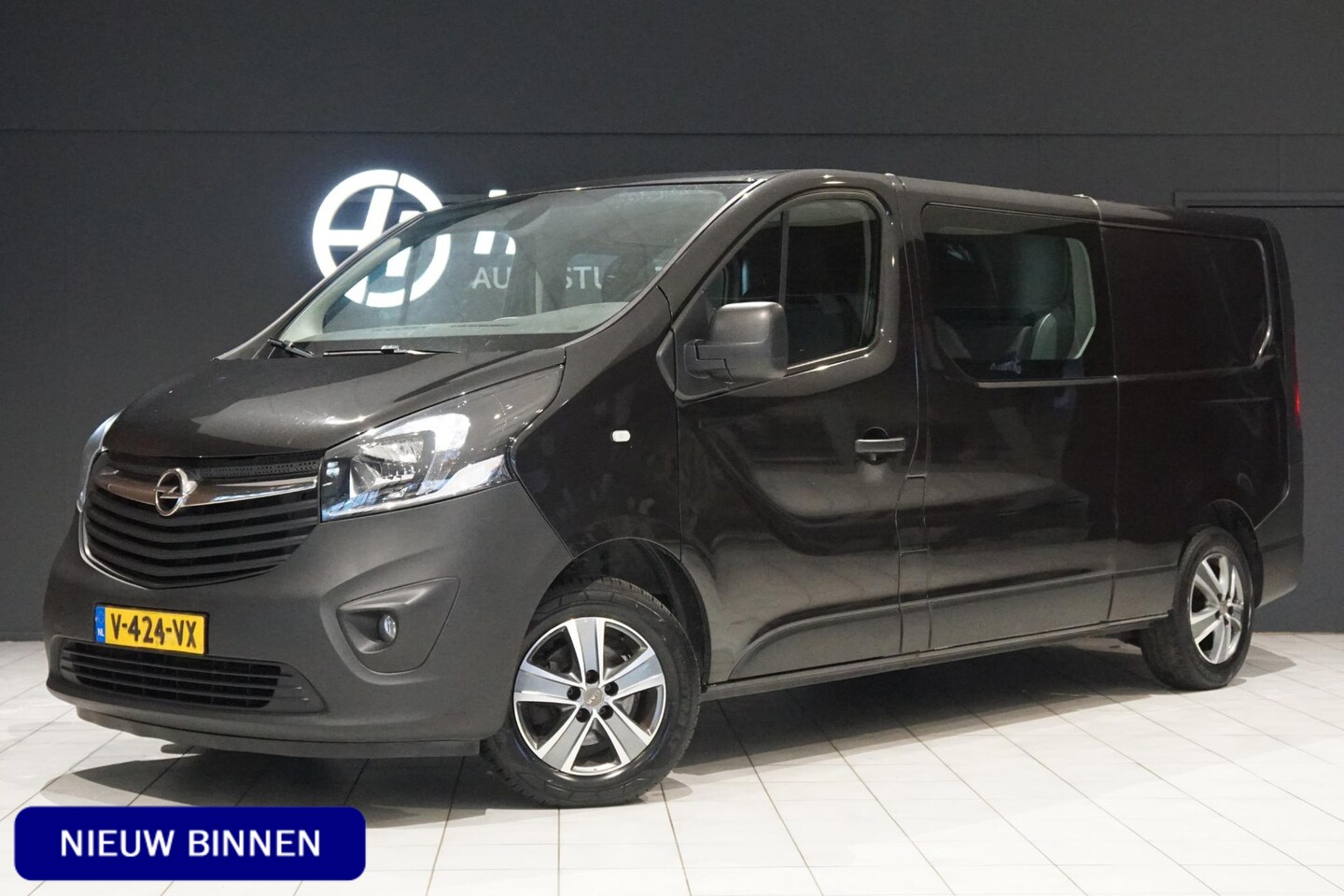 Opel Vivaro - 1.6 CDTI L2H1 DC Edition EcoFlex + TREKHAAK / CAMERA - AutoWereld.nl