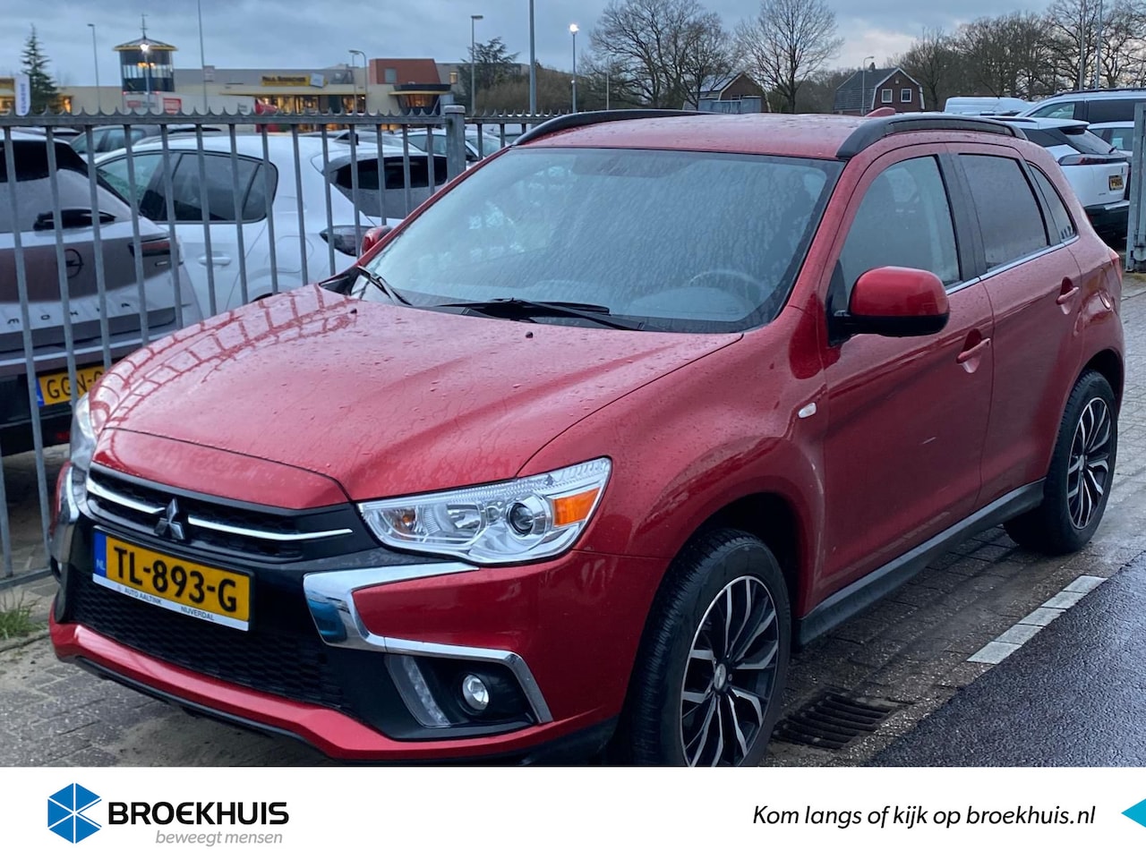 Mitsubishi ASX - 1.6 118PK Cleartec Life | Trekhaak (1200KG) | Clima | Cruise | Armsteun | Radio/CD | Getin - AutoWereld.nl