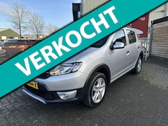 Dacia Sandero Stepway - 0.9 TCe Lauréate Navigatie | Cruise Control | PDC | Airco