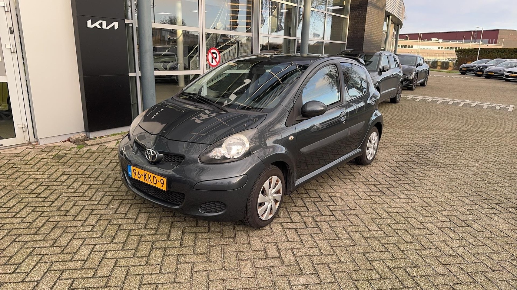 Toyota Aygo - 1.0-12V Comfort | Airco | Elektrische ramen | Nette auto! | - AutoWereld.nl