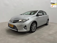 Toyota Auris - 1.8 Hybrid Executive AUT / clima / cruise / stoelverwarming