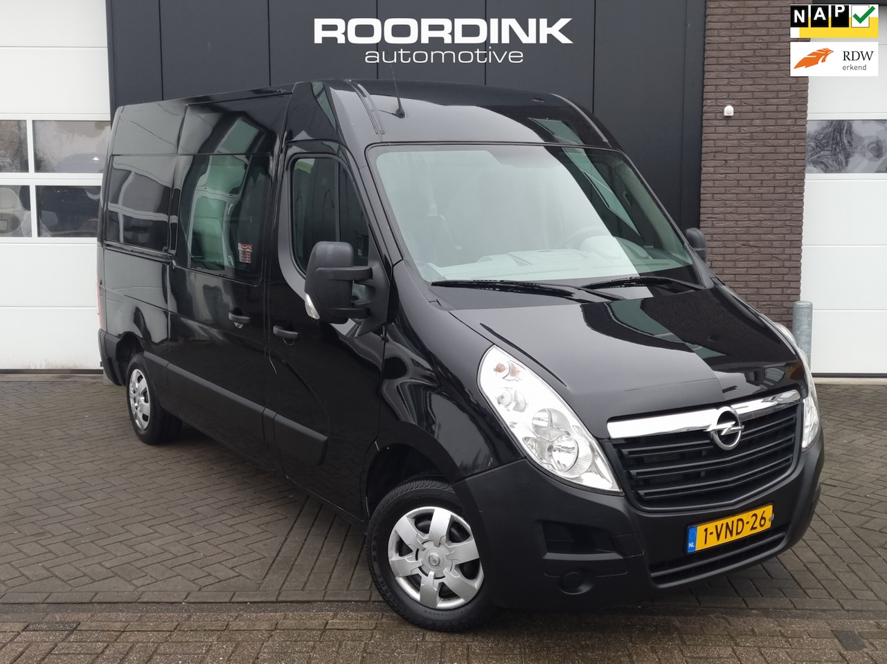 Opel Movano - Airco|Dubbel cabine|Trekhaak|6-bak - AutoWereld.nl