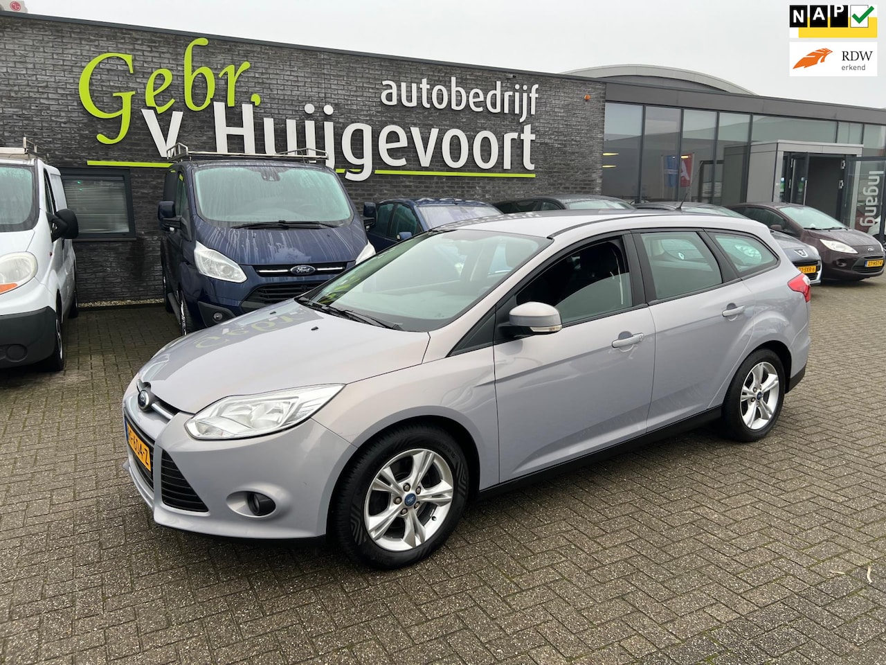 Ford Focus Wagon - 1.6 EcoBoost Trend 1.6 EcoBoost Trend - AutoWereld.nl