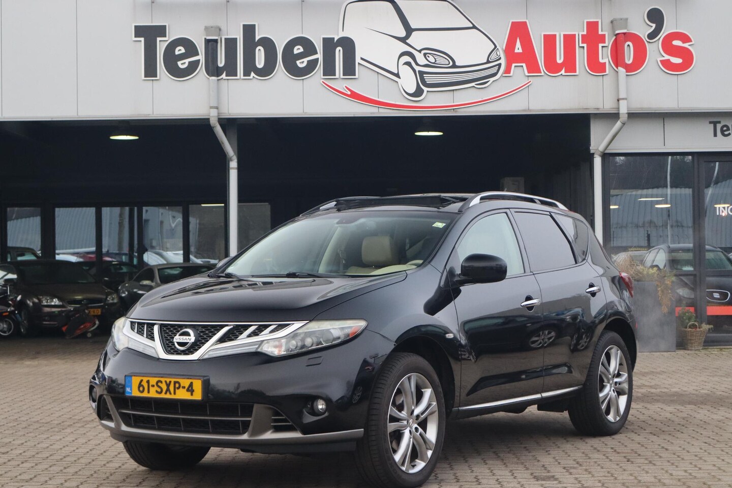 Nissan Murano - 3.5 V6 Navigatie, Panormadak, Lederen interieur, Camera, Stoelverwarming, Trekhaak - AutoWereld.nl