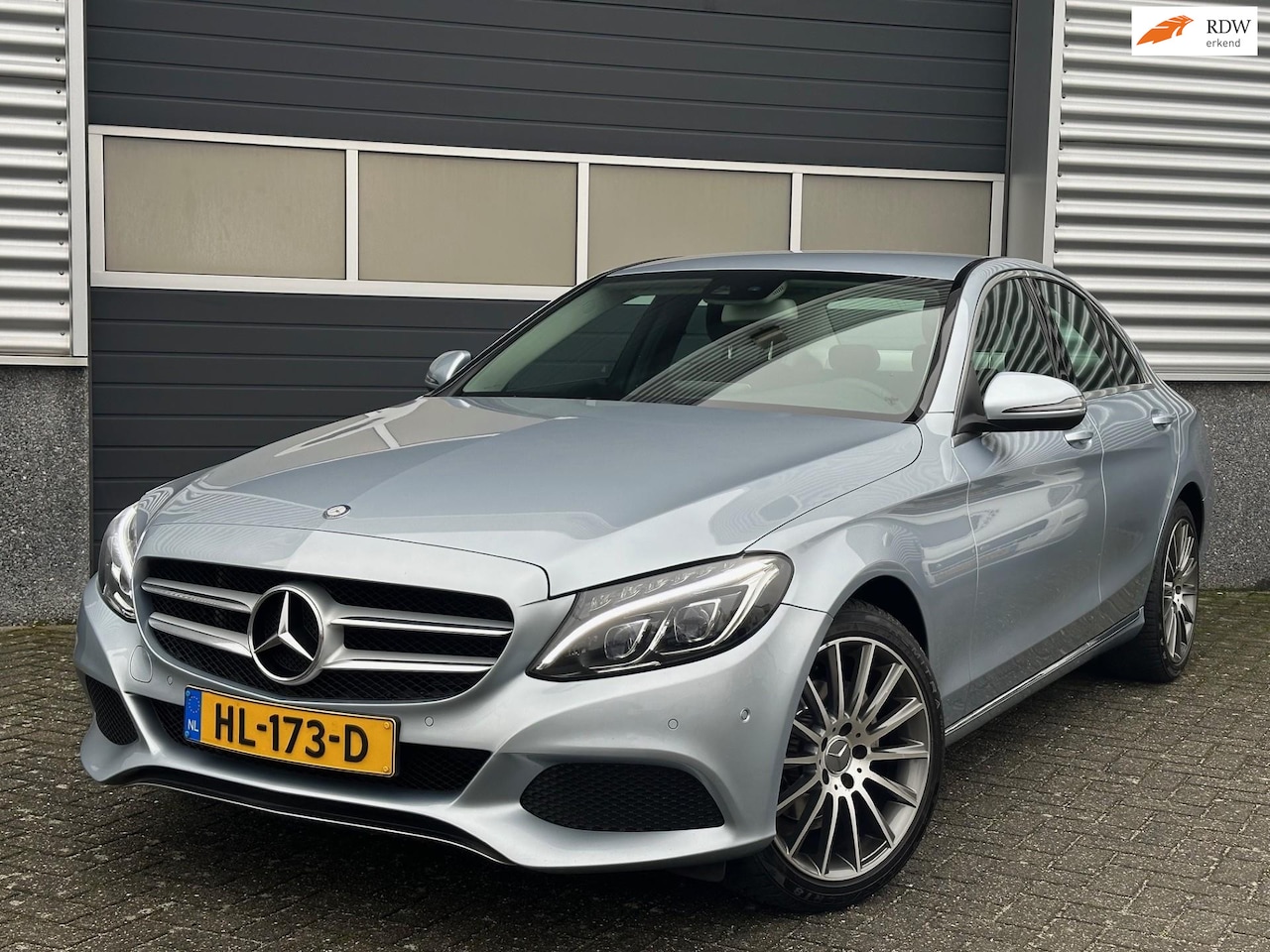 Mercedes-Benz C-klasse - 180 Ambition 18 Inch Comand Xenon org-NL - AutoWereld.nl