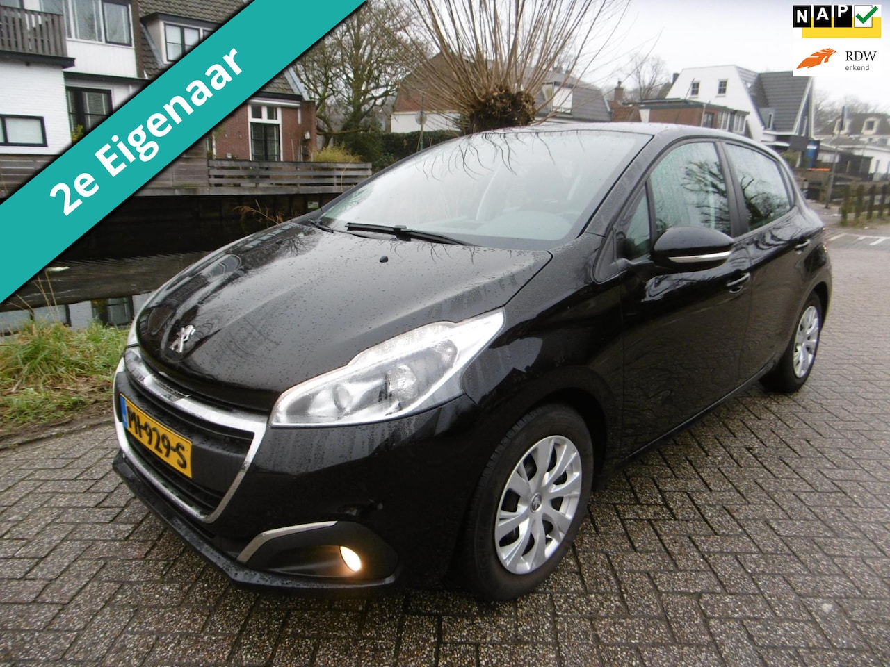 Peugeot 208 - 1.2 PureTech 5-deurs Airco Cruise Navi PDC 2e eig Historie - AutoWereld.nl