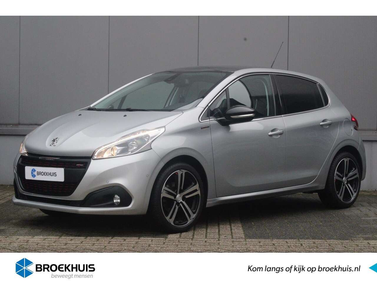 Peugeot 208 - 1.2 Turbo 110-PK GT-line PANORAMADAK | NAVI | CAMERA | CLIMATE CONTROL | PDC V+A - AutoWereld.nl