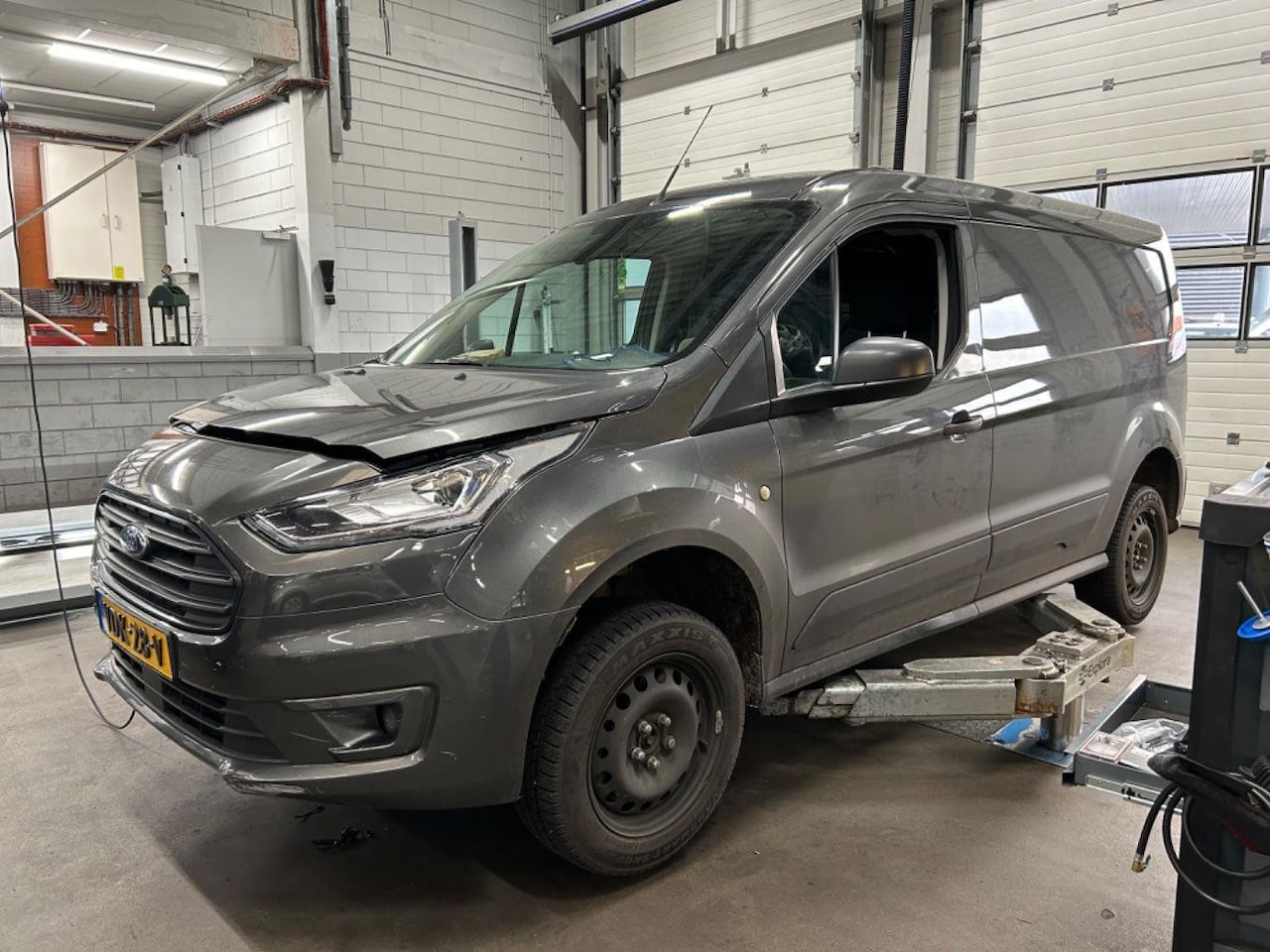 Ford Transit Connect - 1.5 EcoBlue L2 Trend - AutoWereld.nl