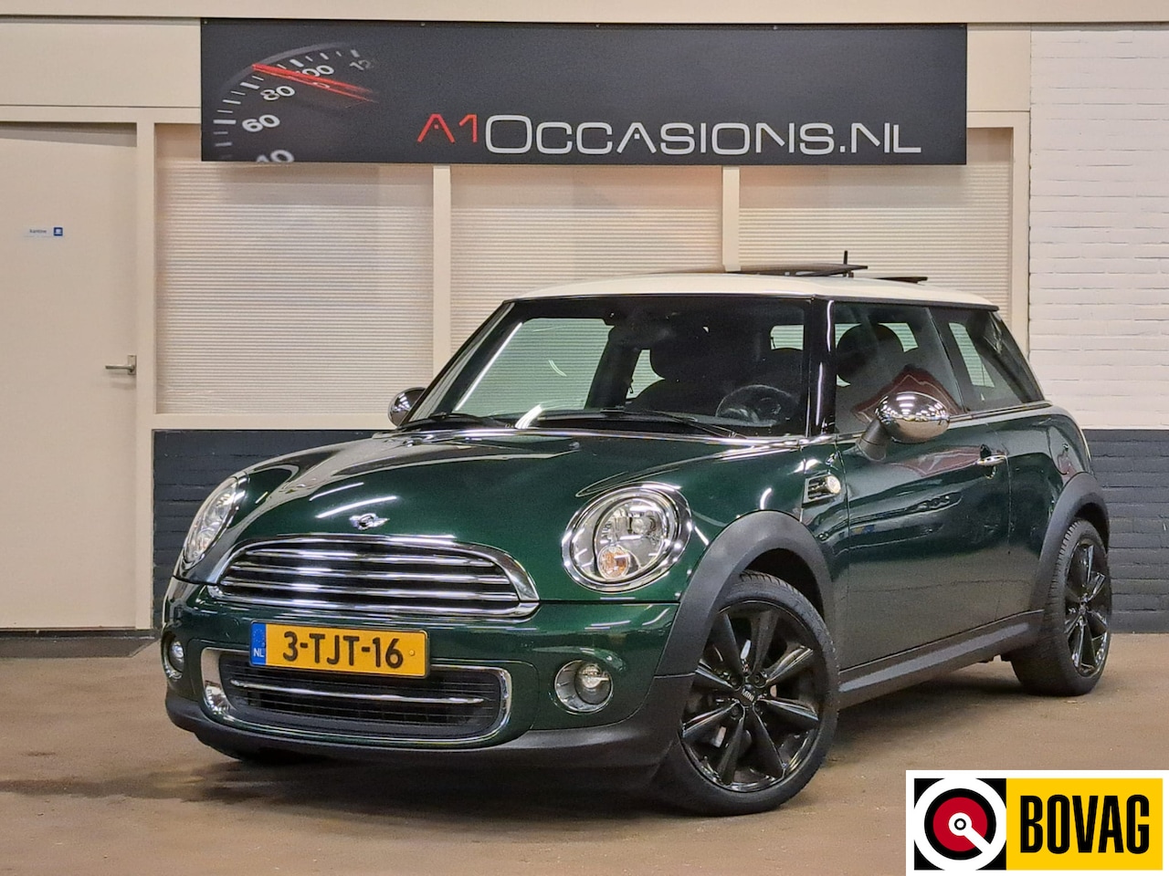 MINI Cooper - Mini 1.6 Chili Final Edition + PANODAK - AutoWereld.nl