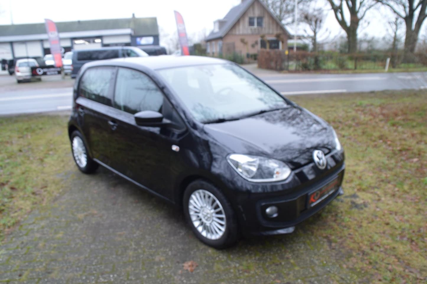 Volkswagen Up! - 1.0 high up! BlueMotion 1.0 high up! BlueMotion - AutoWereld.nl