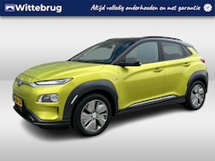 Hyundai Kona Electric - EV Premium 64 kWh / Achteruitrijcamera / Digitale Cockpit / Stuur + Stoelverwarming / LED