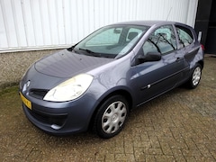 Renault Clio - 1.2-16V Business Line ( INRUIL KOOPJE )