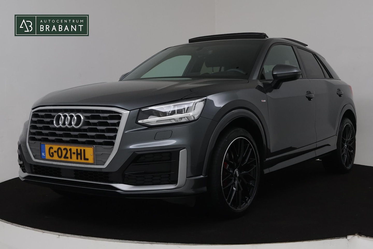 Audi Q2 - 35 TFSI S Edition Automaat (PANORAMADAK, NAVIGATIE, PDC, STOELVERWARMING, CRUISE, CLIMATE, - AutoWereld.nl