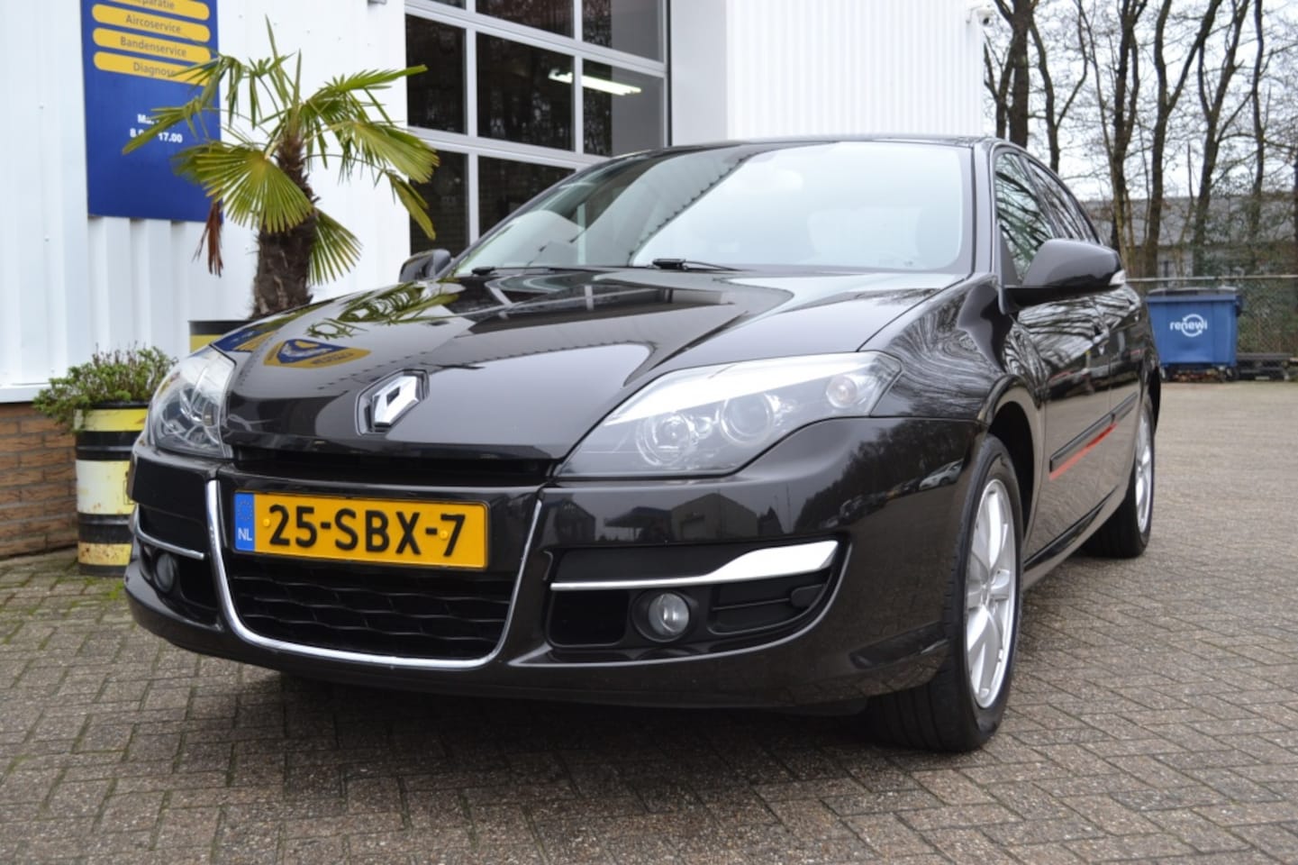 Renault Laguna - 1.5 dCi Dynamique 1.5 dCi Dynamique - AutoWereld.nl