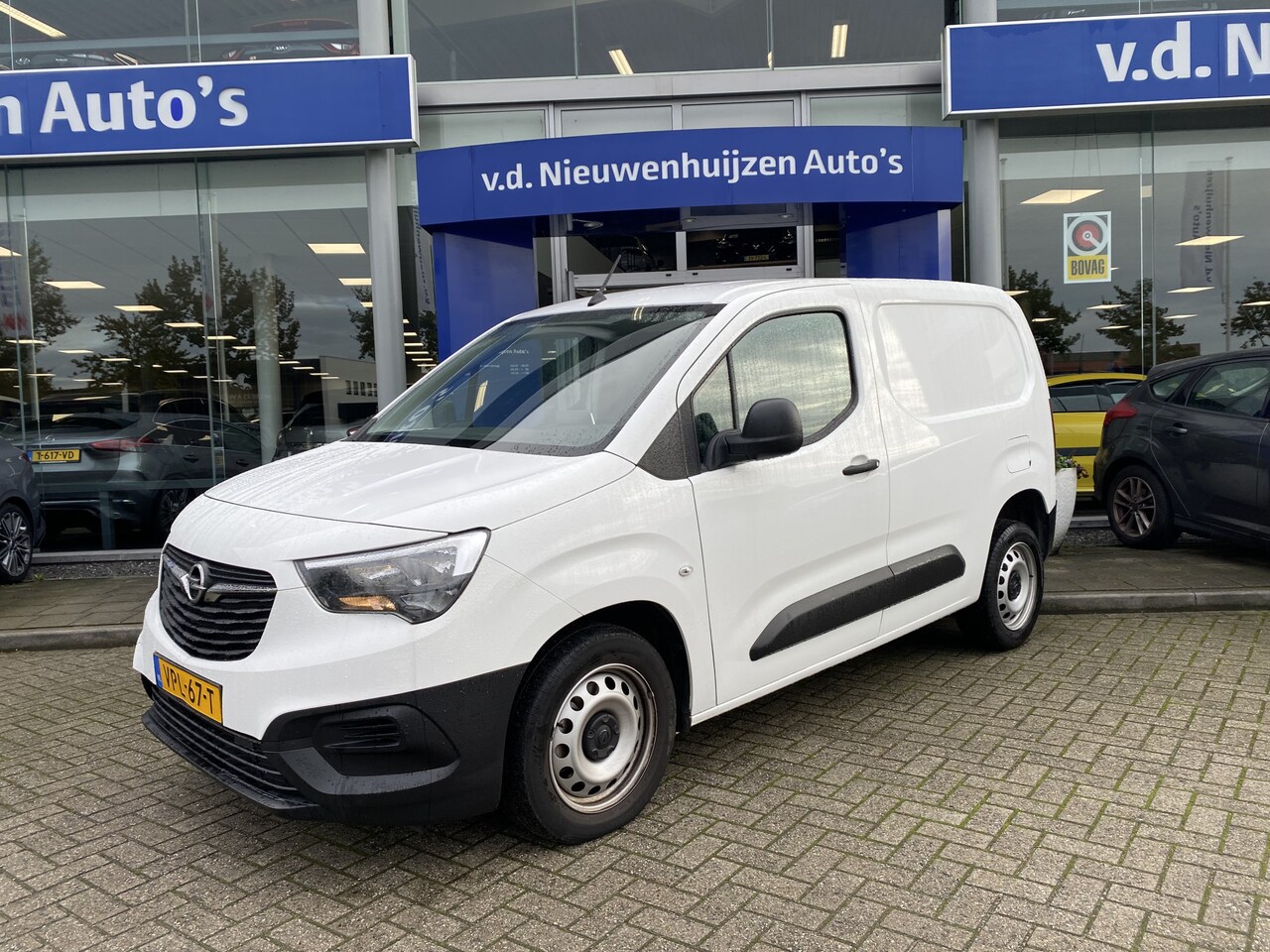 Opel Combo - 1.5D L1H1 Edition Info Sven 0492588974 - AutoWereld.nl