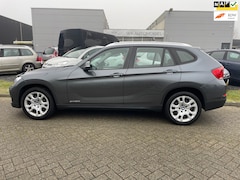 BMW X1 - SDrive20d High Executive, leer, stoelverwarming