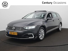 Volkswagen Passat Variant - 1.4 TSI PHEV GTE Business Panoramadak / Camera / Led