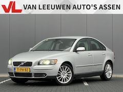 Volvo S40 - 2.4 Momentum | Nieuw binnen | Cruise | Apk tot 12-11-2025