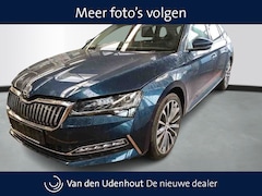 Skoda Superb Combi - 1.4 TSI iV 218pk PHEV Laurin & Klement / Panoramadak / Trekhaak / 360 Camera